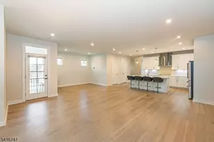 24 Willow Ln, Parsippany, NJ 07054 - Photo 5