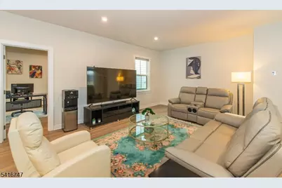24 Willow Ln #24, Parsippany, NJ 07054 - Photo 13