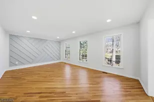 41 Musiker Ave, Randolph Township, NJ 07869 - Photo 5