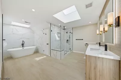 41 Musiker Ave, Randolph Township, NJ 07869 - Photo 35