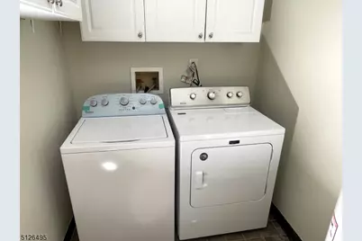 210 Irving Pl, Bernards Township, NJ 07920 - Photo 19