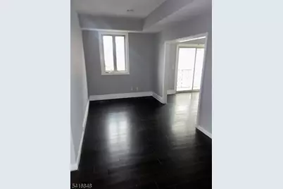 69 Summit Rd, Elizabeth, NJ 07208 - Photo 9