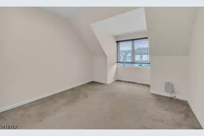 8 Village Park Ct #8, Scotch Plains Township, NJ 07076 - Photo 11