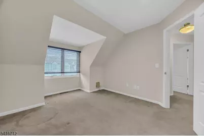 8 Village Park Ct #8, Scotch Plains Township, NJ 07076 - Photo 9