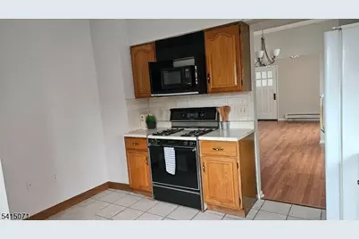 2126 Dill Ave, Linden, NJ 07036 - Photo 7