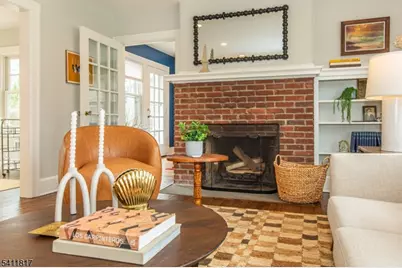 30 Wellesley Rd, Montclair, NJ 07043 - Photo 9