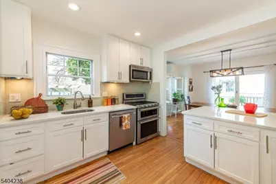 14 Northview Ave, Montclair, NJ 07043 - Photo 17