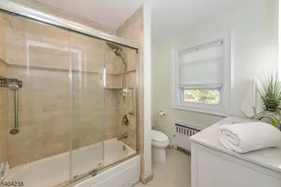 14 Northview Ave, Montclair, NJ 07043 - Photo 27