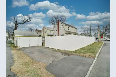 113 S Michigan Ave, Kenilworth, NJ 07033 - Photo 27