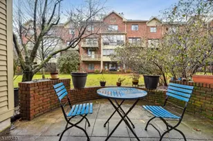 26 Mews Ln, South Orange, NJ 07079 - Photo 23