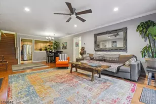 26 Mews Ln, South Orange, NJ 07079 - Photo 5