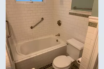 36 Burnet St #1, Maplewood, NJ 07040 - Photo 13