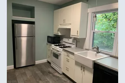 36 Burnet St #1, Maplewood, NJ 07040 - Photo 11