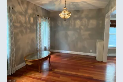 36 Burnet St #1, Maplewood, NJ 07040 - Photo 5