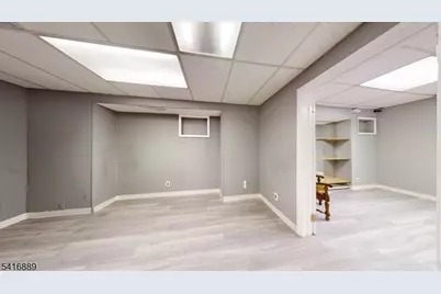 936 Stuyvesant Ave, Union Township, NJ 07083 - Photo 11