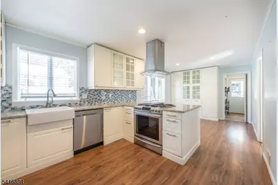 18 Devon Dr, West Orange Township, NJ 07052 - Photo 3