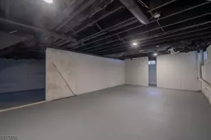 27 Hunterdon Blvd, Berkeley Heights Township, NJ 07974 - Photo 33