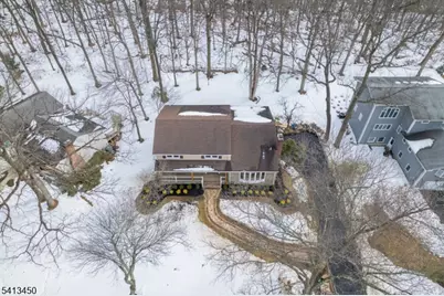 27 Hunterdon Blvd, Berkeley Heights Township, NJ 07974 - Photo 27