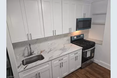 12B No 6th Ave #B, Manville, NJ 08835 - Photo 5