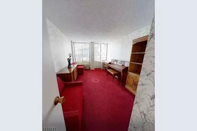 300 Winston Dr-C0210, Cliffside Park, NJ 07010 - Photo 5