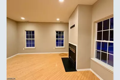 43 Windsor Dr, Lincoln Park, NJ 07035 - Photo 9