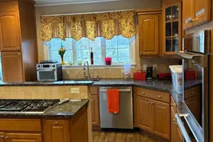 521 Pleasant Valley Way, West Orange Township, NJ 07052 - Photo 5