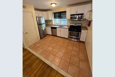 349 Gorge Rd #1, Cliffside Park, NJ 07010 - Photo 3