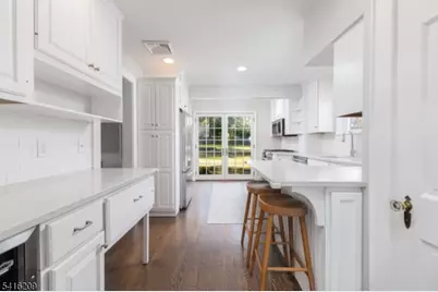 6 Edgehill Ave, Chatham, NJ 07928 - Photo 5