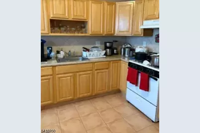 230 Niles St #3, Elizabeth, NJ 07202 - Photo 3