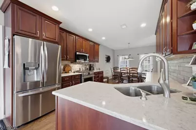 15 Ike Williams Rd, Hampton Township, NJ 07860 - Photo 11