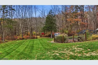 15 Ike Williams Rd, Hampton Township, NJ 07860 - Photo 41