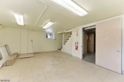 1307 Stuyvesant Ave, Union Township, NJ 07083 - Photo 21