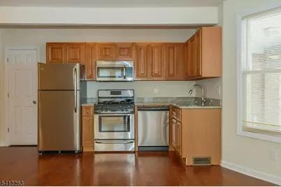 207 North Ave W, Cranford Township, NJ 07016 - Photo 9