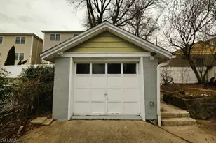 1318 State St, Hillside, NJ 07205 - Photo 21