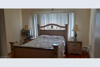 653 New York Ave, Lyndhurst Township, NJ 07071 - Photo 15