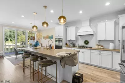 4 Aspen Dr, Cedar Grove, NJ 07009 - Photo 19