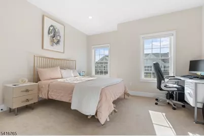 4 Aspen Dr, Cedar Grove, NJ 07009 - Photo 5