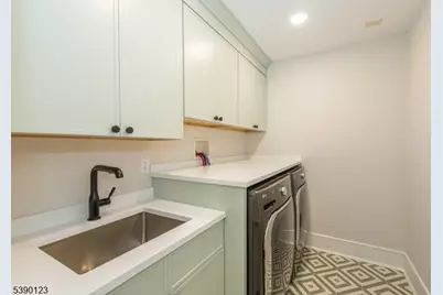 1A Philips Ln #A, Denville, NJ 07834 - Photo 33