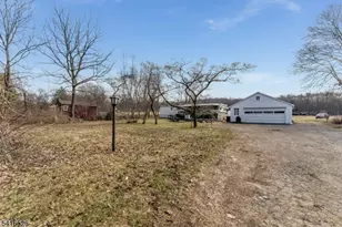 49 Valley Rd, Hampton Boro, NJ 08827 - Photo 25