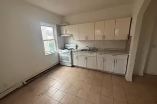 681 W 3rd St, Plainfield, NJ 07060 - Photo 3