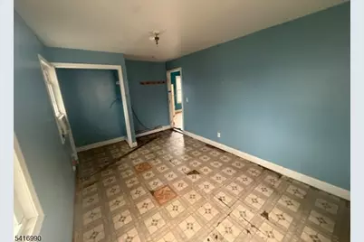 681 W 3rd St, Plainfield, NJ 07060 - Photo 15