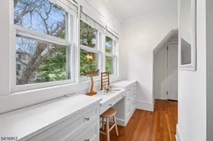 391 Up Mountain Ave, Montclair, NJ 07043 - Photo 31