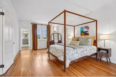 391 Up Mountain Avenue, Montclair, NJ 07043 - Photo 23