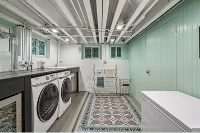 391 Up Mountain Avenue, Montclair, NJ 07043 - Photo 43