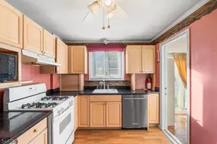 2261 Mountain Ave, Scotch Plains Township, NJ 07076 - Photo 15
