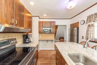 126 Jefferson St, Wanaque, NJ 07420 - Photo 9