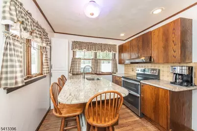 126 Jefferson St, Wanaque, NJ 07420 - Photo 11