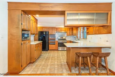 6 Van Duyne Rd, Mountain Lakes, NJ 07046 - Photo 15