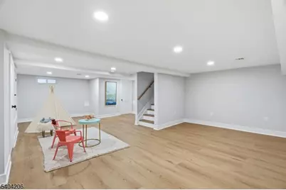 14 Marion Rd, Montclair, NJ 07043 - Photo 33