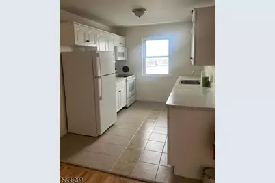 10 Berton Pl #10, Nutley, NJ 07110 - Photo 9